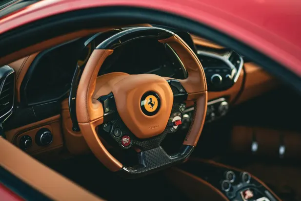 Казино Вегас Спинс Android/iOS приложение